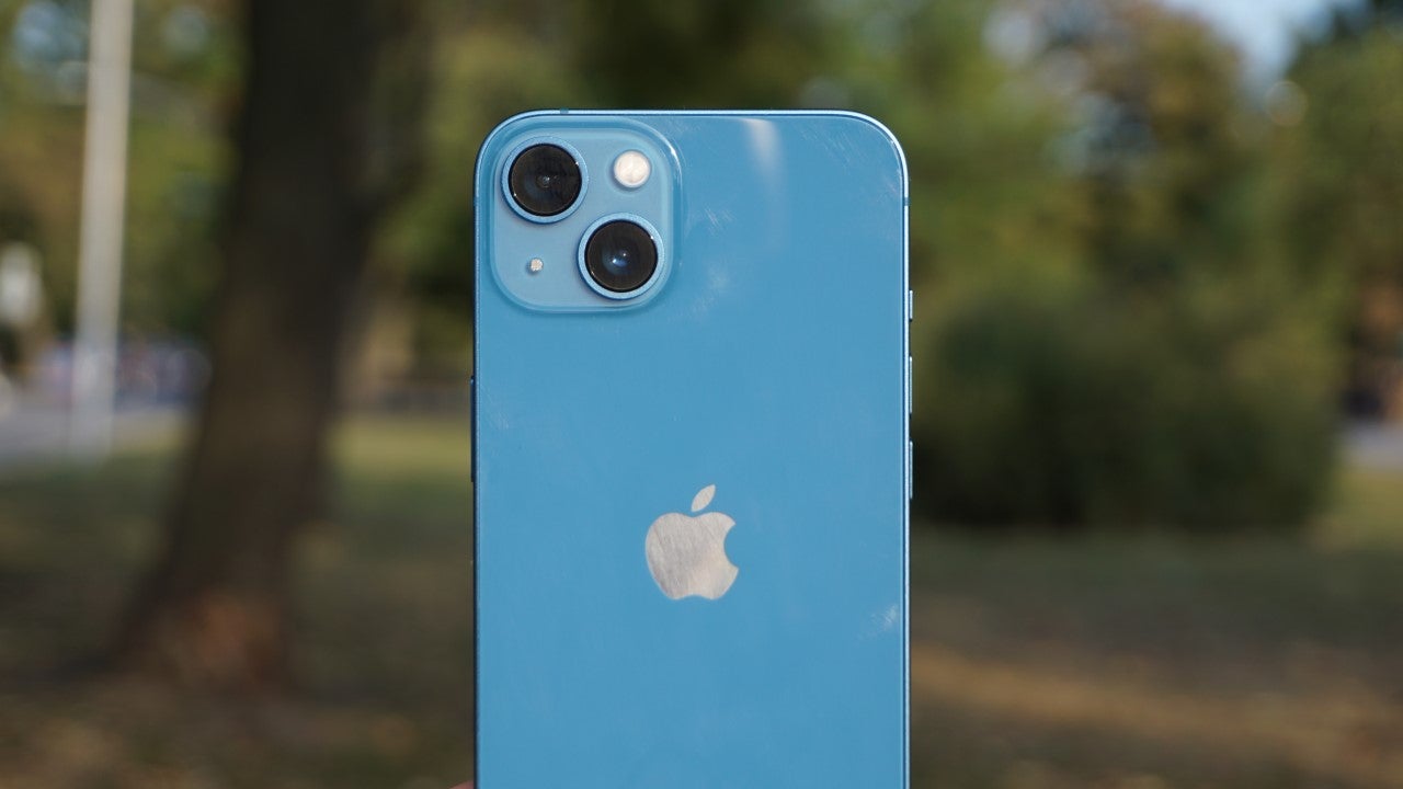 Berikut Alasan Pengguna Smartphone Android Beralih ke iPhone Lawas